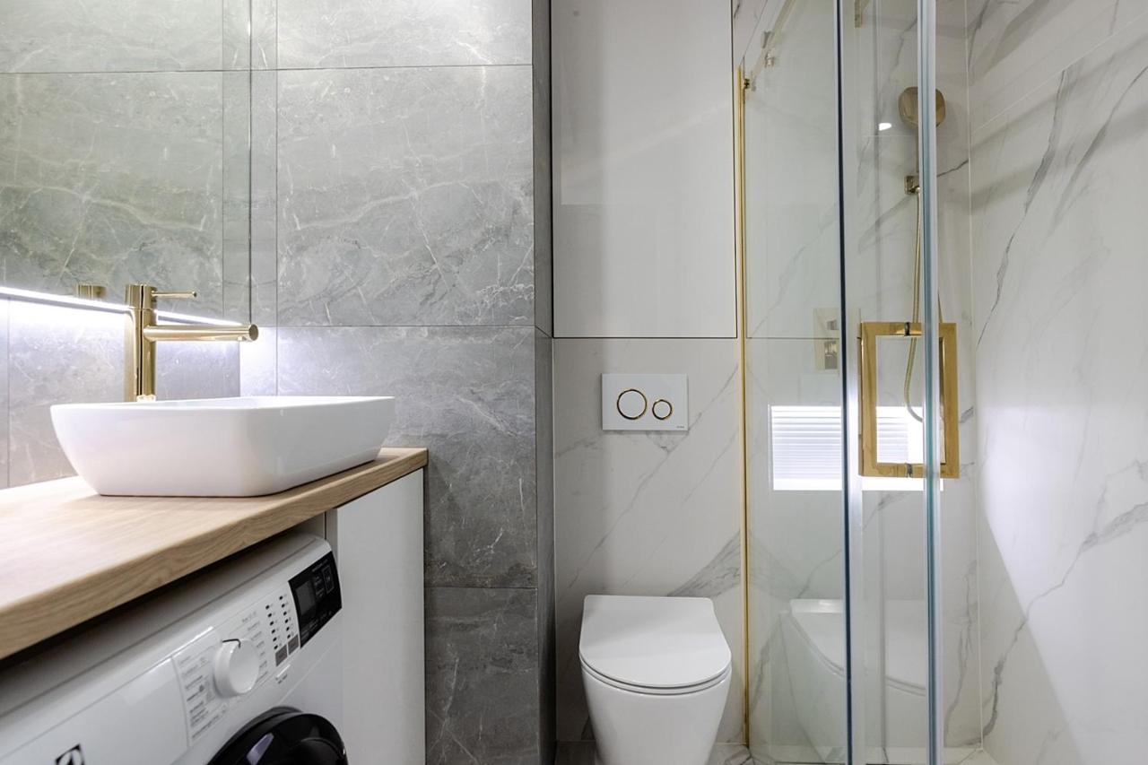 Apartment Wola, Wi-Fi, Smart Lock, Air Condition Warsaw Exterior photo